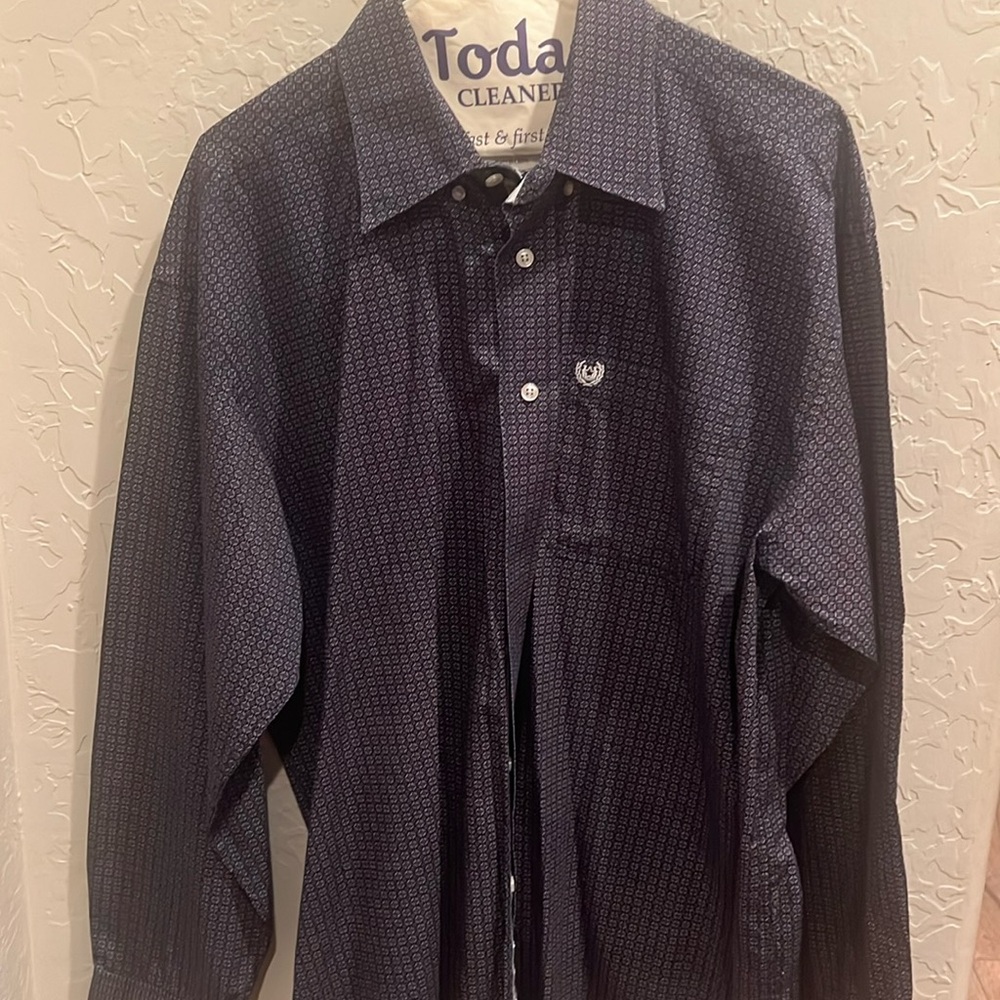 Long sleeve western shirt. Large. Rough Stock Panhandle Slim